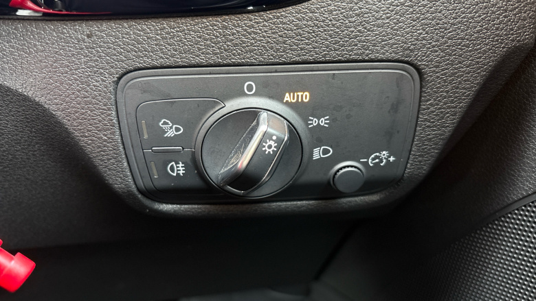 Audi Q2 30 TFSI Black Edition 5dr Petrol Estate